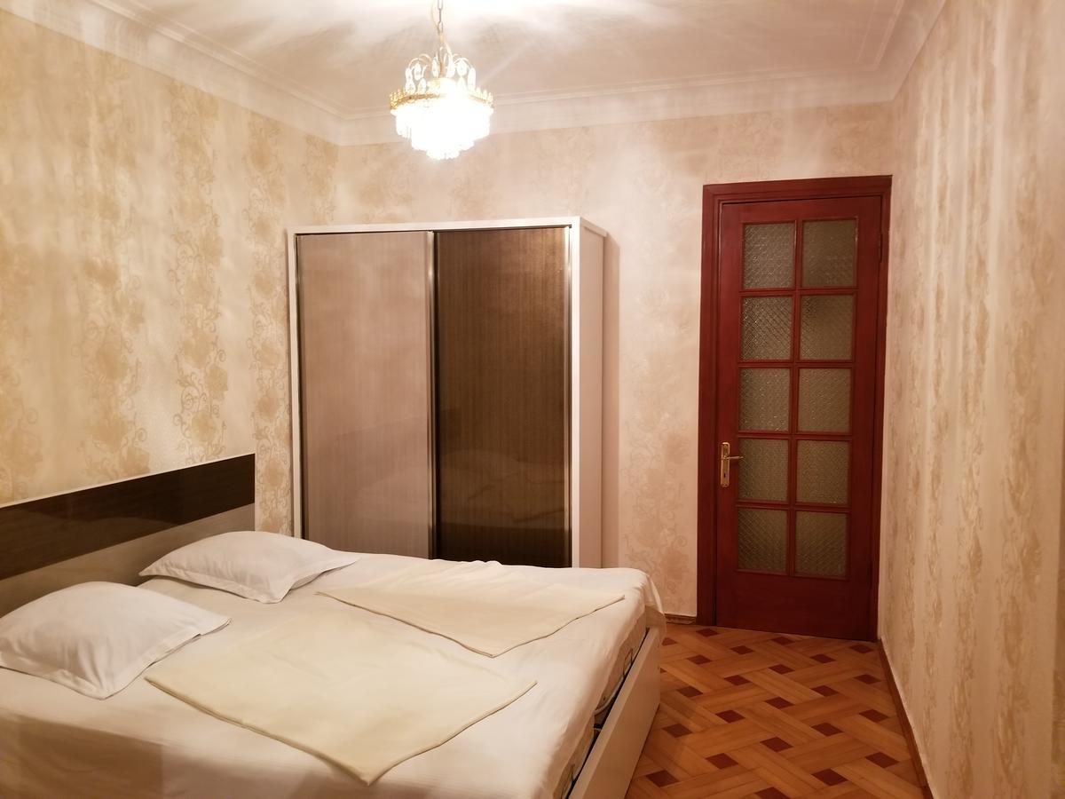 Apartment Irma Rustaveli 57 바투미 외부 사진