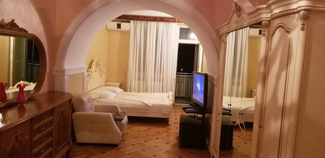 Apartment Irma Rustaveli 57 바투미 외부 사진